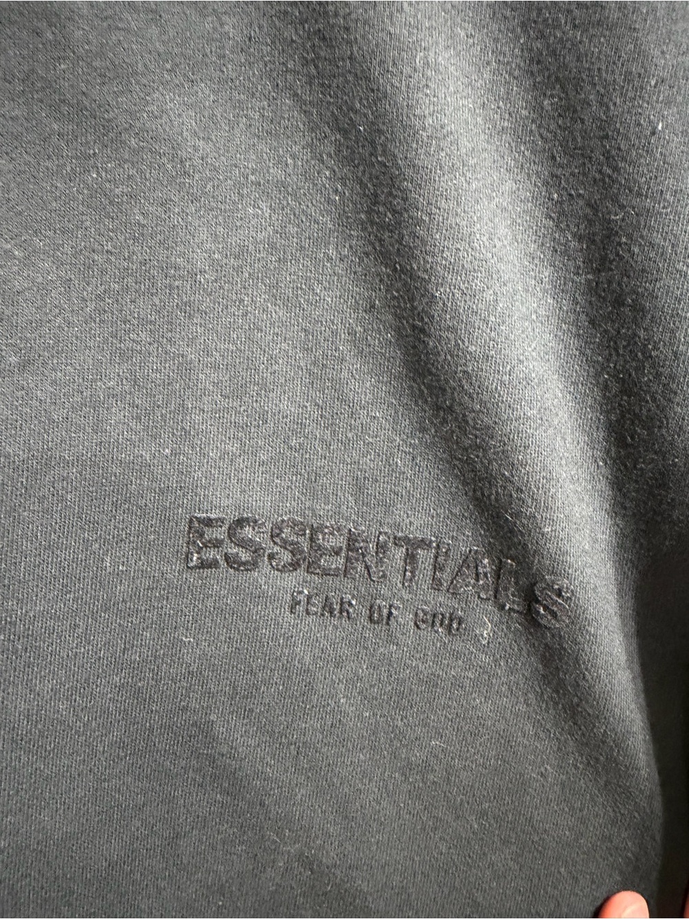 Fear of God FOG Essentials Black Crewneck Sweatshirt Flocked Back Logo Size XS - Picture 3 of 6